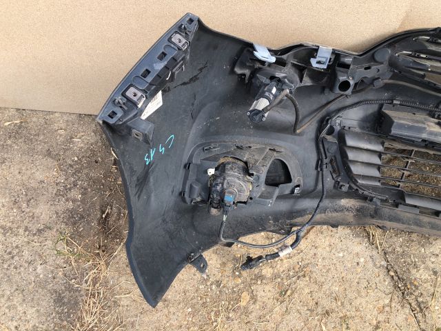 bontott CITROËN C4 Első Lökhárító (Részeivel)