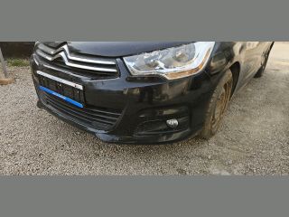 bontott CITROËN C4 Első Lökhárító (Részeivel)