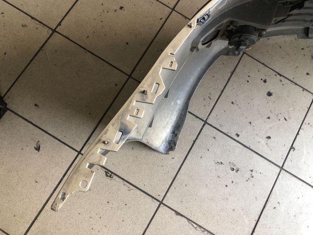 bontott CITROËN C4 Első Lökhárító (Részeivel)