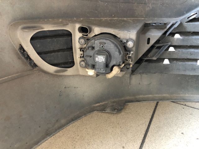 bontott CITROËN C4 Első Lökhárító (Részeivel)