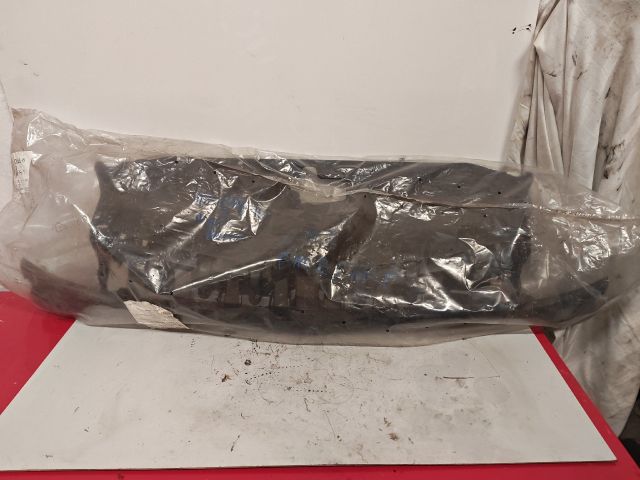 bontott CITROËN C4 Első Lökhárító Tartó Felső