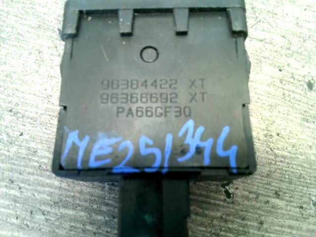 bontott CITROËN C4 Fényszórómagasság Állító Kapcsoló