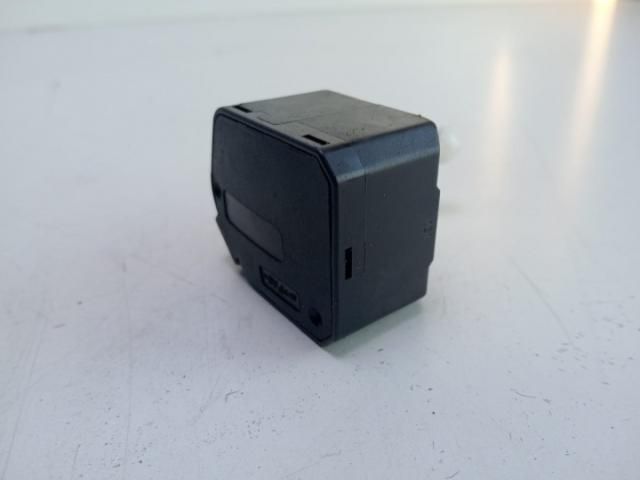 bontott CITROËN C4 Fényszórómagasság Állító Motor (Pozíciófüggetlen)