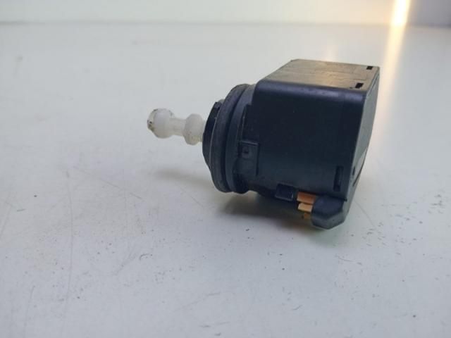 bontott CITROËN C4 Fényszórómagasság Állító Motor (Pozíciófüggetlen)