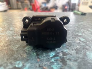 bontott CITROËN C4 Fűtés Állító Motor