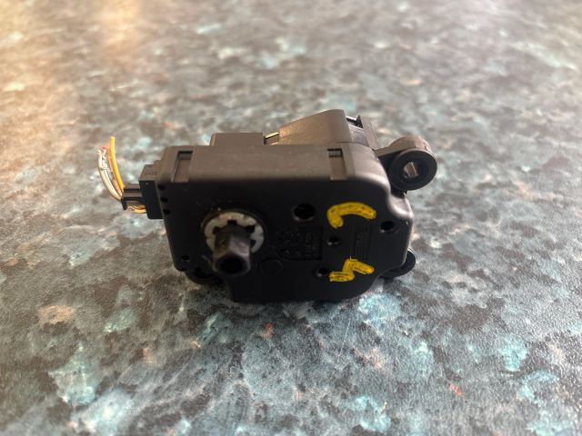 bontott CITROËN C4 Fűtés Állító Motor