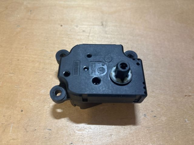 bontott CITROËN C4 Fűtés Állító Motor