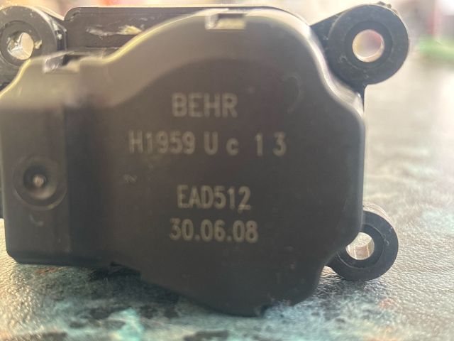 bontott CITROËN C4 Fűtés Állító Motor