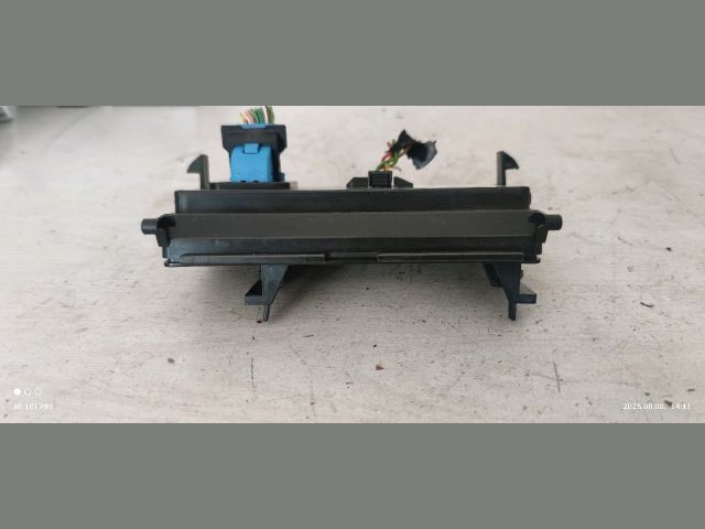 bontott CITROËN C4 Fűtéskapcsoló (digit klímás)