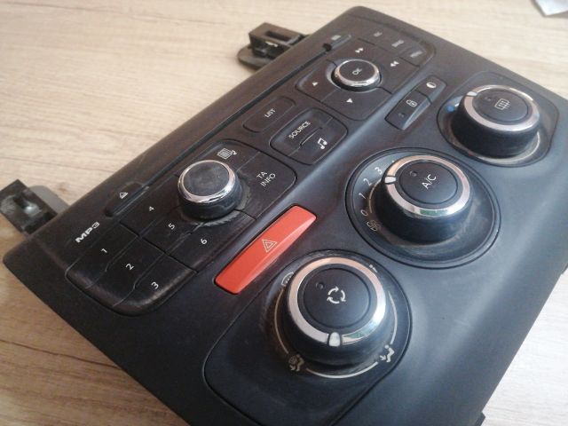 bontott CITROËN C4 Fűtéskapcsoló (manuális klímás)