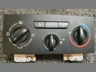 bontott CITROËN C4 Fűtéskapcsoló (Nem klímás)