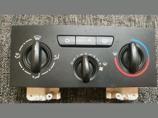 bontott CITROËN C4 Fűtéskapcsoló (Nem klímás)