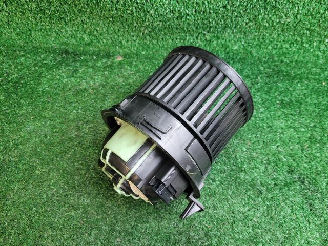 bontott CITROËN C4 Fűtőmotor (Klímás)