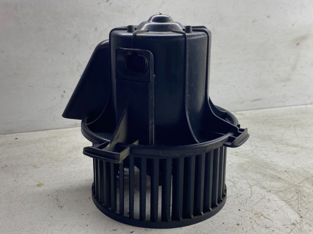 bontott CITROËN C4 Fűtőmotor (Klímás)