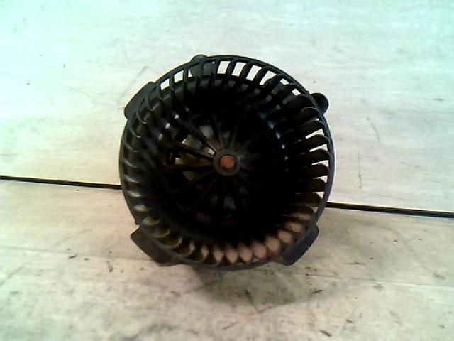 bontott CITROËN C4 Fűtőmotor (Nem klímás)