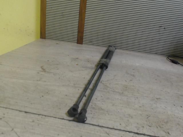 bontott CITROËN C4 Gázrugós Kitámasztó Teleszkóp Pár Csomagtérajtó