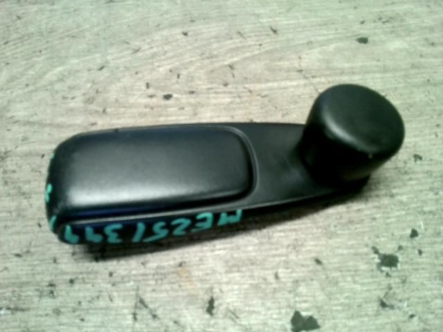 bontott CITROËN C4 Hátsó Ablaktekerő Kar