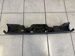 bontott CITROËN C4 Hátsó középső Lökhárító Tartó (Műanyag)