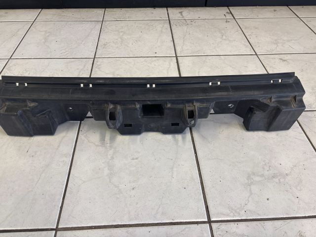 bontott CITROËN C4 Hátsó középső Lökhárító Tartó (Műanyag)