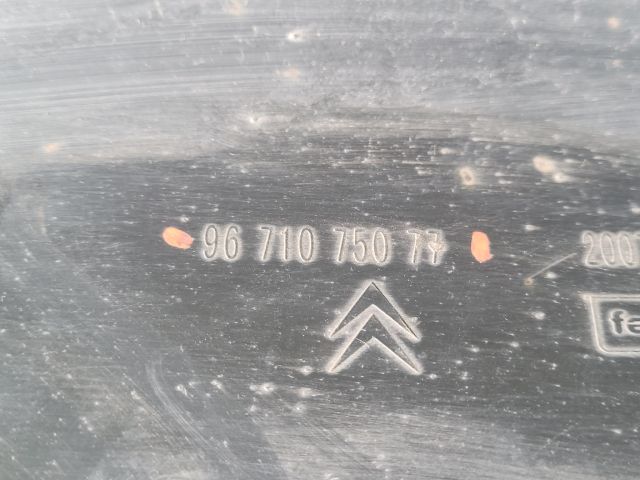 bontott CITROËN C4 Hátsó Lökhárító (Üresen)