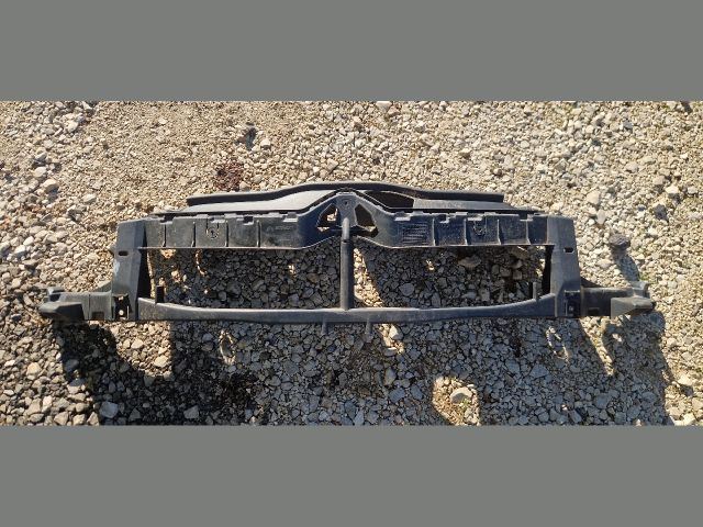 bontott CITROËN C4 Homlokfal Burkolat