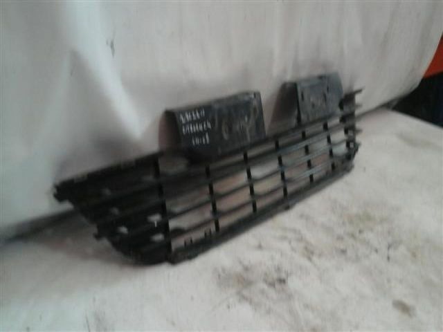 bontott CITROËN C4 Hűtőrács