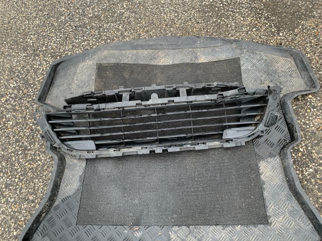 bontott CITROËN C4 Hűtőrács