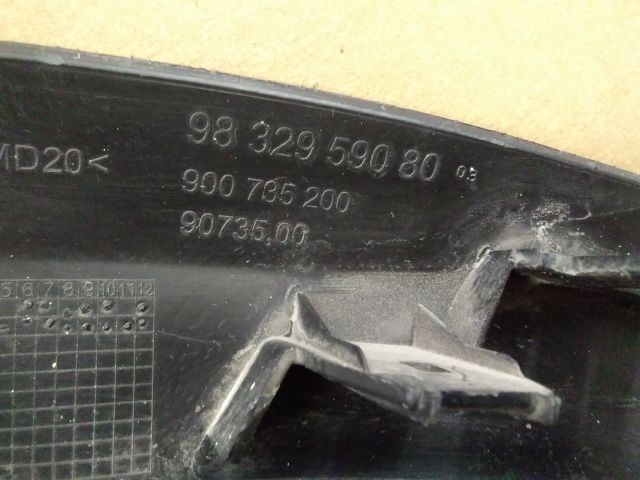 bontott CITROËN C4 III Bal első Sárvédő Díszléc