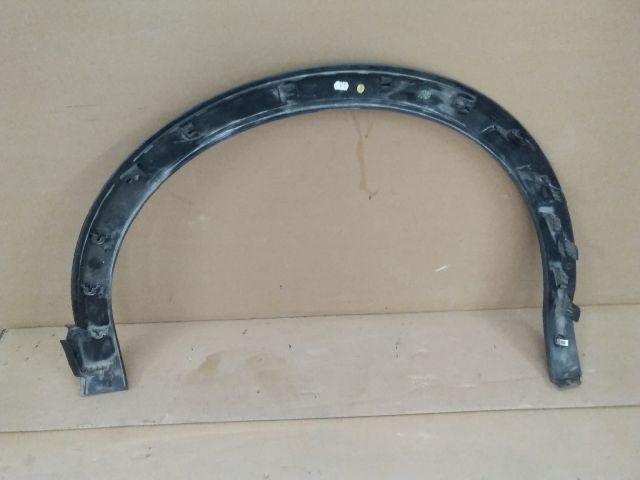 bontott CITROËN C4 III Bal első Sárvédő Díszléc