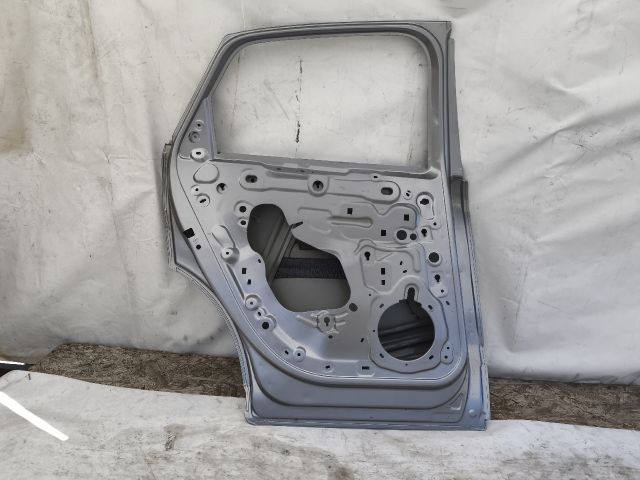 bontott CITROËN C4 III Bal hátsó Ajtó (Üres lemez)