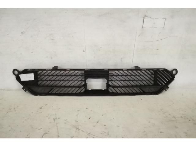 bontott CITROËN C4 III Első Lökhárító Alsó Középső Díszrács