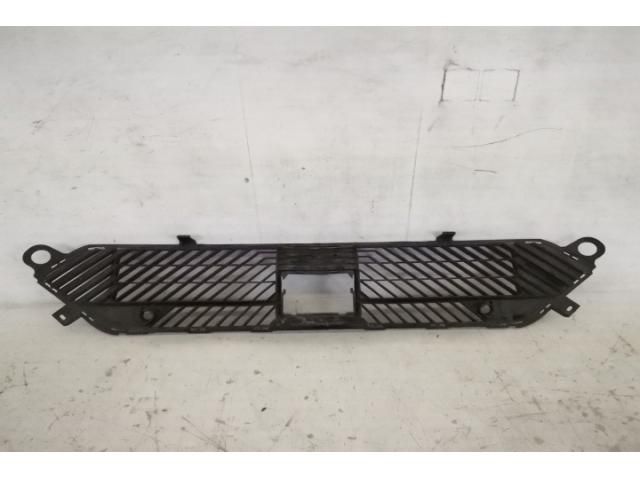 bontott CITROËN C4 III Első Lökhárító Alsó Középső Díszrács