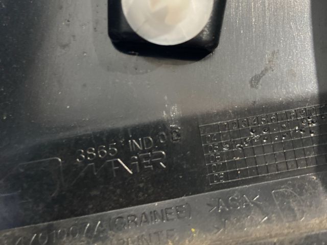 bontott CITROËN C4 Jobb B Oszlop Díszléc