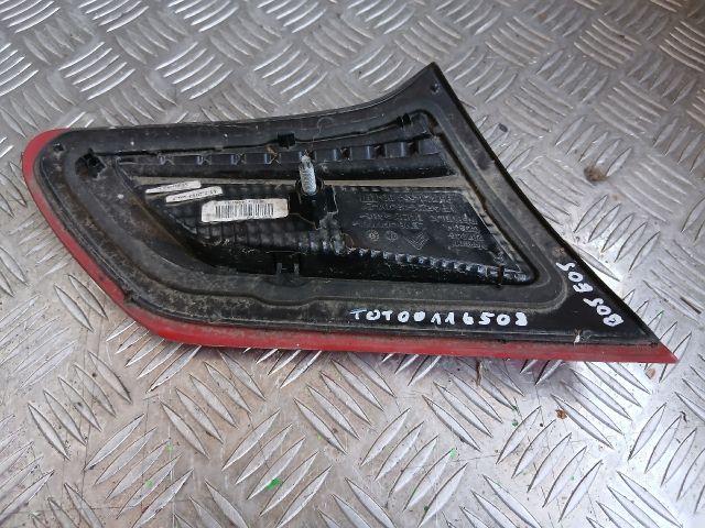 bontott CITROËN C4 Jobb Belső Hátsó Lámpa