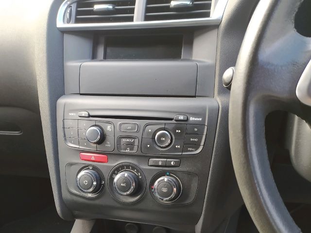 bontott CITROËN C4 Jobb Belső Hátsó Lámpa