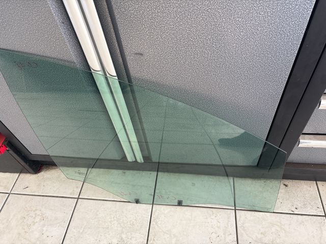 bontott CITROËN C4 Jobb első Ablak