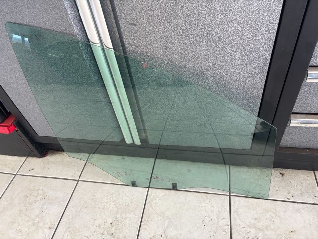 bontott CITROËN C4 Jobb első Ablak