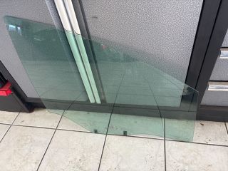 bontott CITROËN C4 Jobb első Ablak