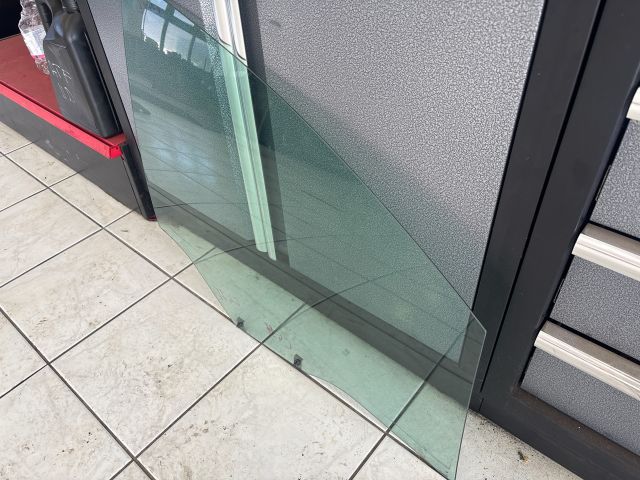 bontott CITROËN C4 Jobb első Ablak