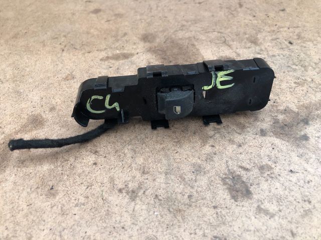 bontott CITROËN C4 Jobb első Ablakemelő Kapcsoló