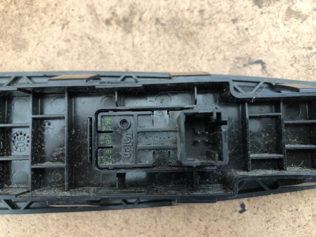 bontott CITROËN C4 Jobb első Ablakemelő Kapcsoló