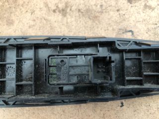 bontott CITROËN C4 Jobb első Ablakemelő Kapcsoló