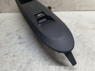 bontott CITROËN C4 Jobb első Ablakemelő Kapcsoló