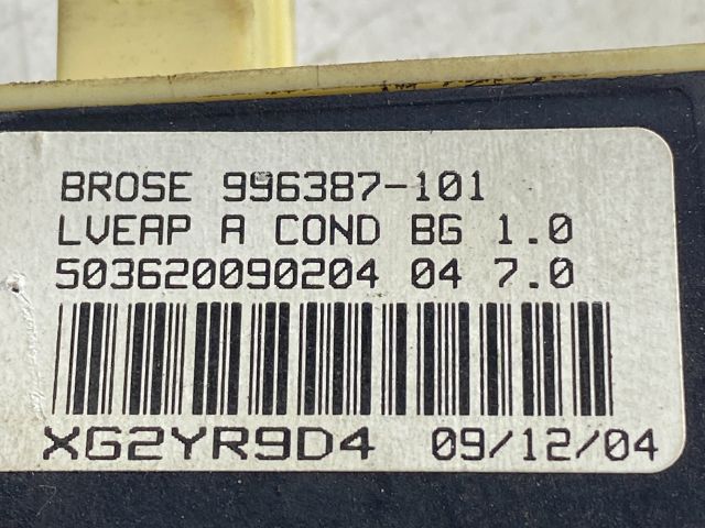 bontott CITROËN C4 Jobb első Ablakemelő Motor