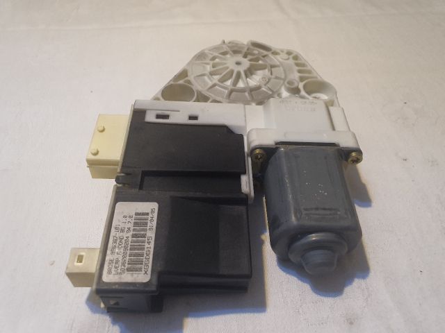 bontott CITROËN C4 Jobb első Ablakemelő Motor