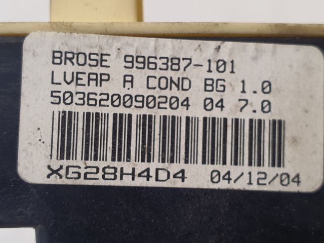 bontott CITROËN C4 Jobb első Ablakemelő Motor