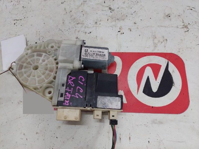 bontott CITROËN C4 Jobb első Ablakemelő Motor