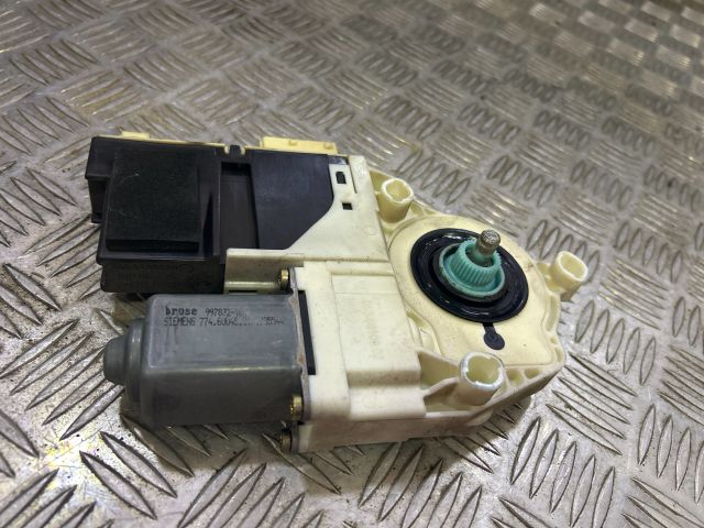 bontott CITROËN C4 Jobb első Ablakemelő Motor