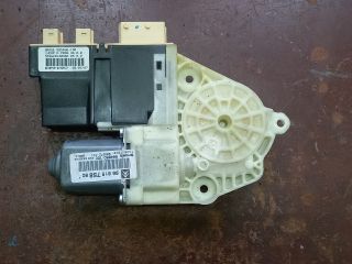 bontott CITROËN C4 Jobb első Ablakemelő Motor