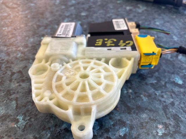 bontott CITROËN C4 Jobb első Ablakemelő Motor